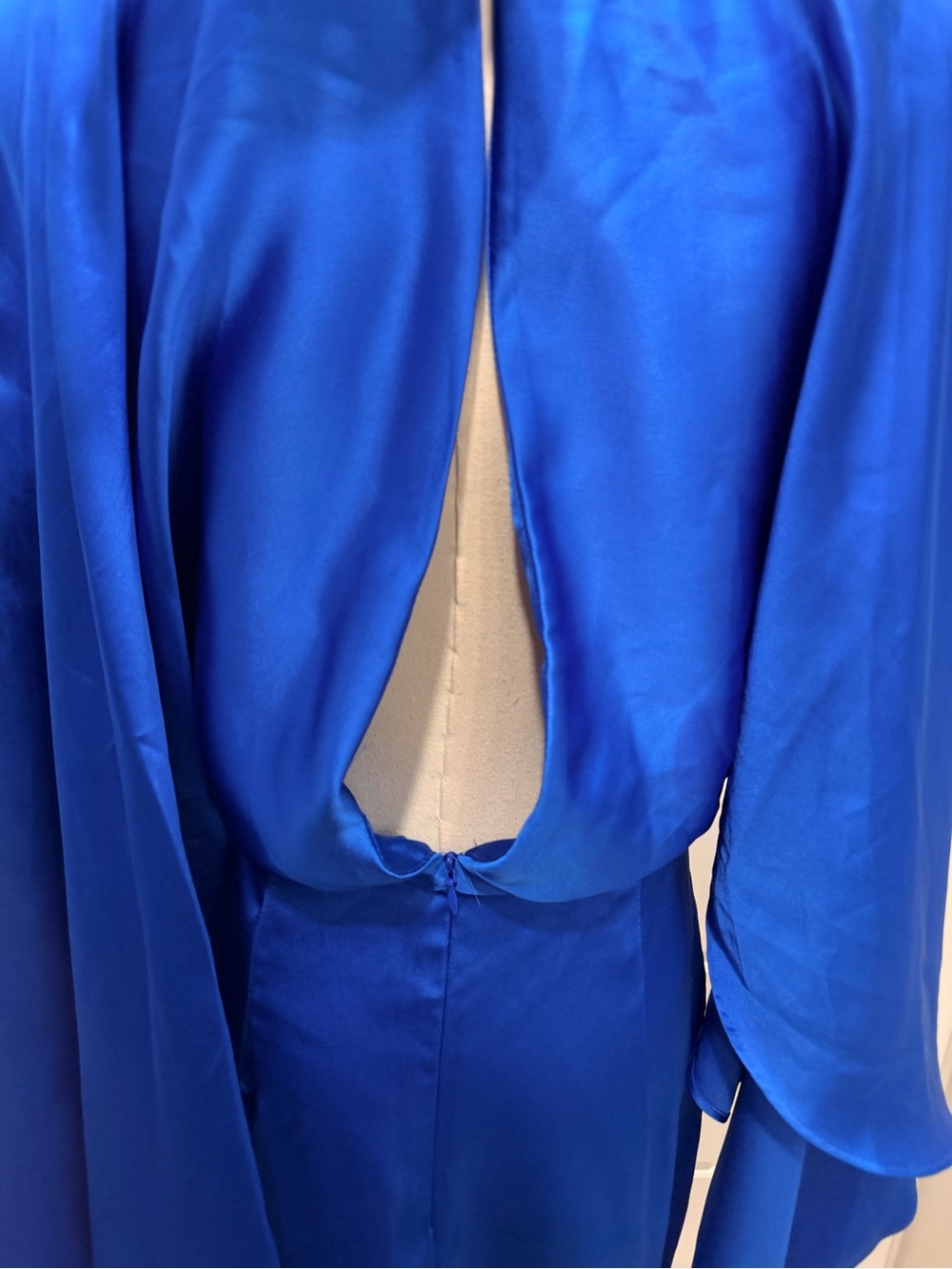 Zara Royal Blue Satin Cape-Sleeve Dress NWT - Picture 9 of 11